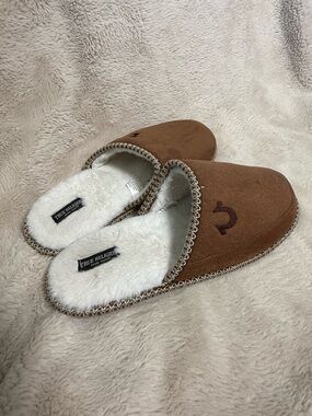 True Religion Men's Memory Foam Slippers Sz 11/12
